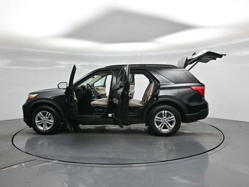 Certified 2024 Ford Explorer XLT w/ Equipment Group 202A image 37