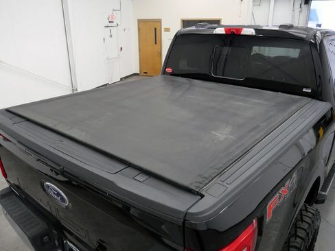 Used 2021 Ford F150 Lariat w/ Max Trailer Tow Package AWD/4WD image 39