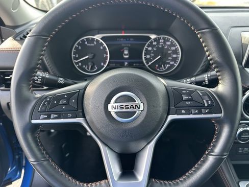 Certified 2022 Nissan Sentra SR w/ Trunk Package image 41