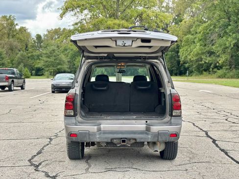 Used 2005 Chevrolet TrailBlazer LT w/ Luxury Package AWD/4WD image 7