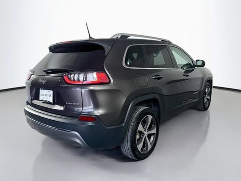 Used 2019 Jeep Cherokee Limited FWD image 5