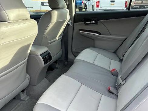 Used 2012 Toyota Camry XLE FWD image 13