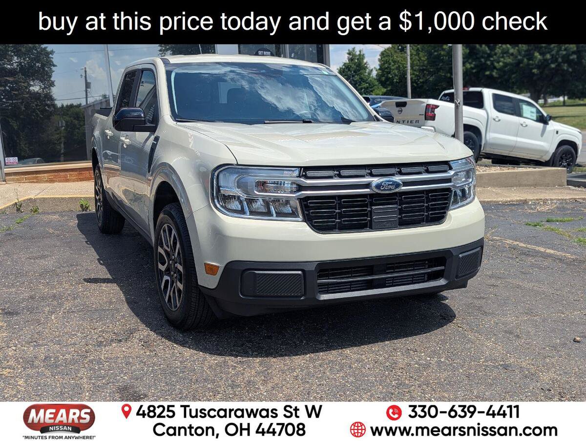 Used 2024 Ford Maverick Lariat w/ 4K Tow Package AWD/4WD image 1