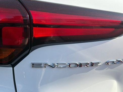 Used 2020 Buick Encore GX Preferred FWD image 7