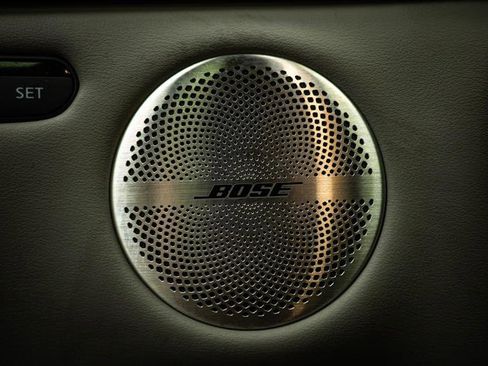 Used 2023 INFINITI QX50 Luxe w/ Cargo Package image 25