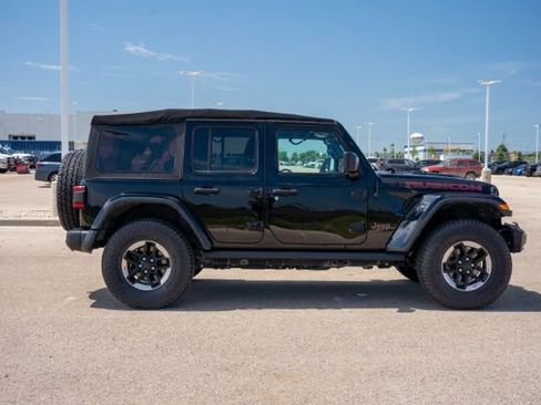Used 2018 Jeep Wrangler Unlimited Rubicon AWD/4WD image 8