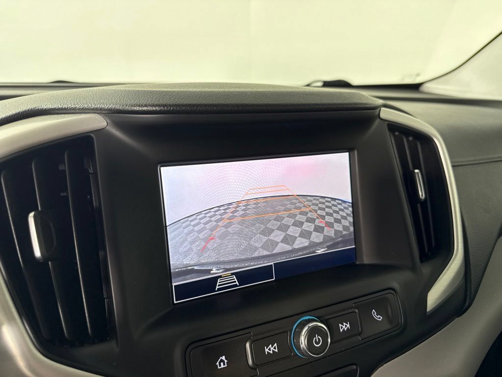 Used 2022 GMC Terrain SLE AWD/4WD image 17