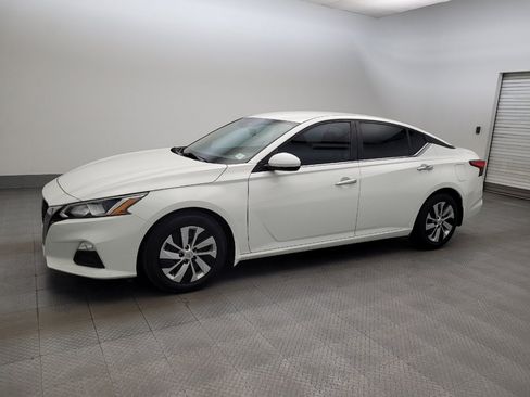 Used 2021 Nissan Altima 2.5 S FWD image 2