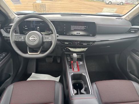 New 2026 Nissan Kicks SR w/ SR Premium Package image 11