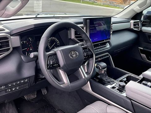 Used 2023 Toyota Tundra Limited AWD/4WD image 14