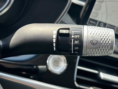 Used 2026 Genesis G70 2.5T AWD/4WD image 23