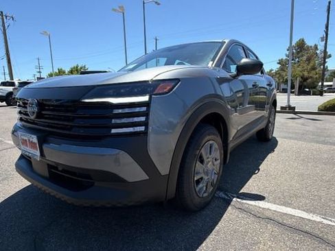 New 2026 Nissan Kicks S FWD image 9