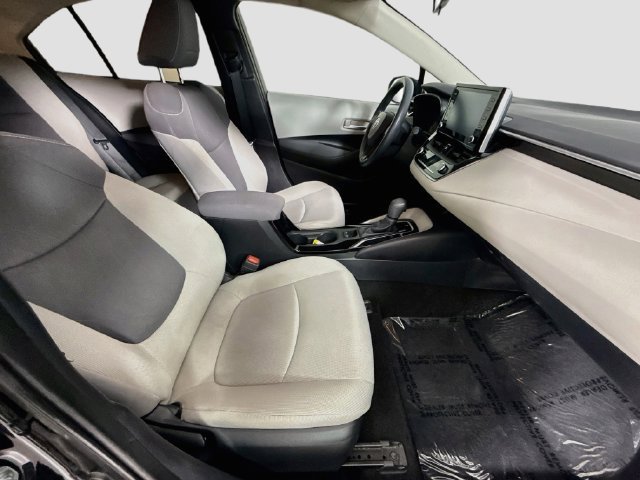 Used 2020 Toyota Corolla LE w/ LE Premium Package FWD image 26