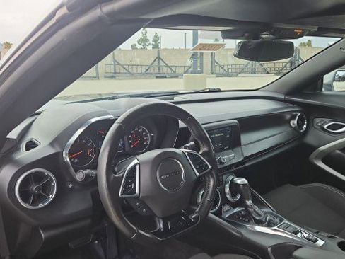 Used 2019 Chevrolet Camaro LT RWD image 10