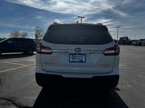 Used 2019 Subaru Ascent Limited w/ Popular Package #2 AWD/4WD image 4