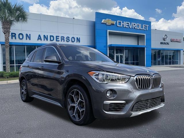 Used 2017 BMW X1 xDrive28i AWD/4WD image 1