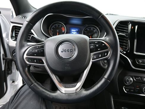 Used 2020 Jeep Cherokee High Altitude image 16