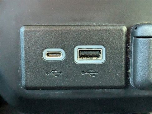 Used 2021 GMC Sierra 1500 Denali image 24