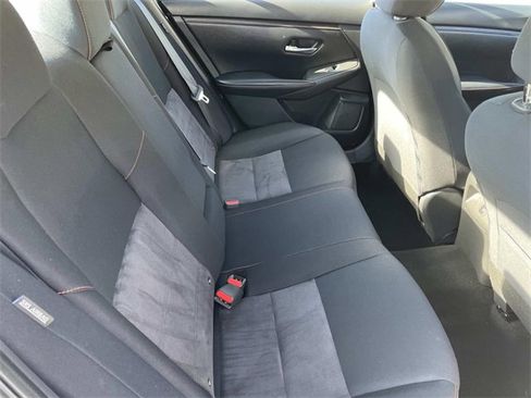 Used 2021 Nissan Sentra SR image 24