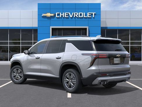 New 2026 Chevrolet Traverse LT w/ Enhanced Driving Package AWD/4WD image 3