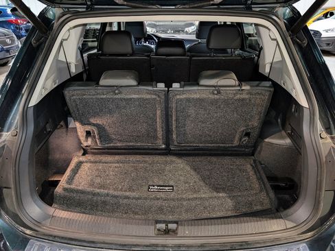 Used 2019 Volkswagen Tiguan SEL image 25