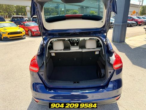 Used 2016 Ford Focus Titanium w/ Exterior Protection Package FWD image 29