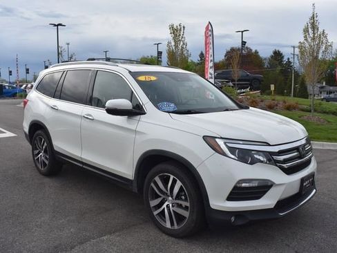 Used 2018 Honda Pilot Elite image 1