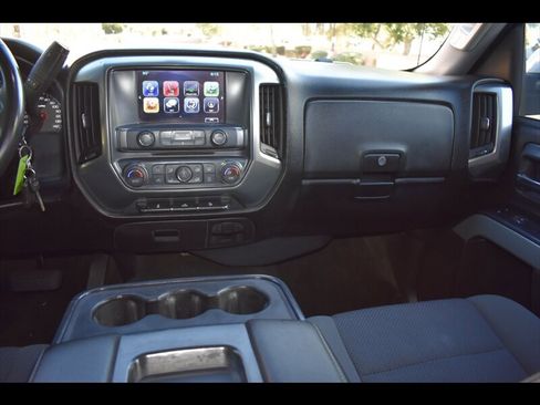 Used 2017 Chevrolet Silverado 1500 LT w/ True North Edition AWD/4WD image 30