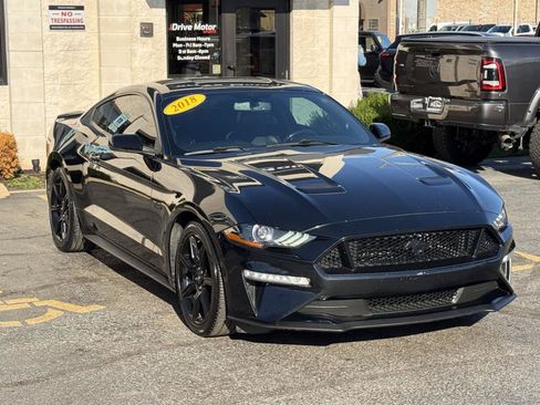 Used 2018 Ford Mustang GT Premium w/ Black Accent Package RWD image 16