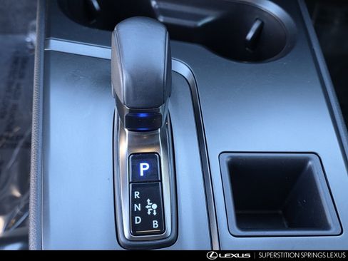 Used 2025 Lexus UX 300h FWD image 22