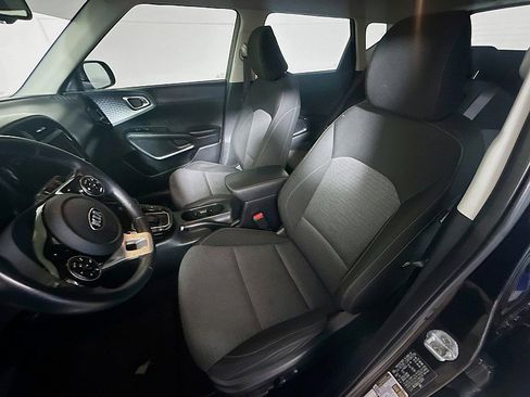 Used 2020 Kia Soul EX FWD image 11