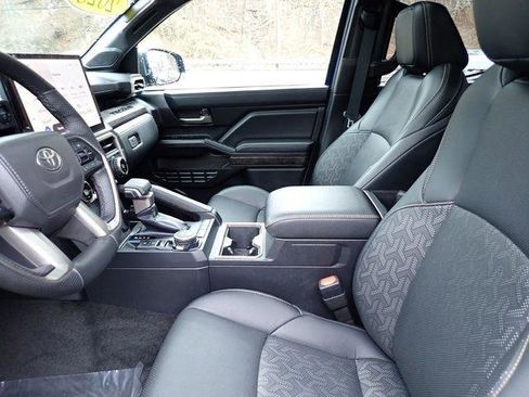 Certified 2025 Toyota Tacoma Limited image 17