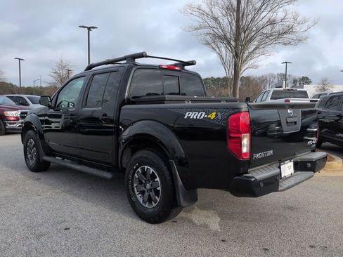 Used 2017 Nissan Frontier PRO-4X w/ Pro-4x Luxury Package image 6