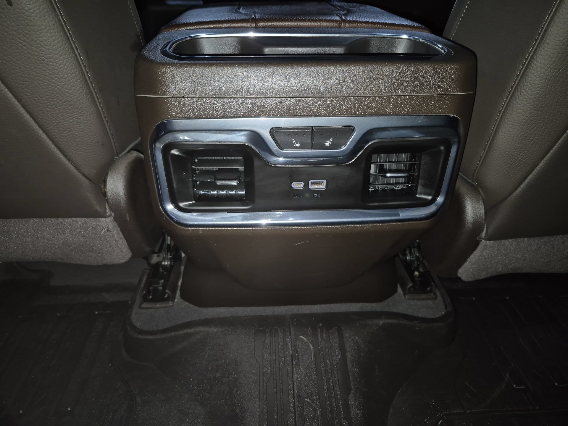 Used 2024 GMC Sierra 1500 Denali w/ Denali Reserve Package AWD/4WD image 23