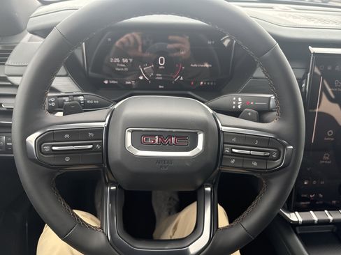 New 2026 GMC Acadia AT4 image 19