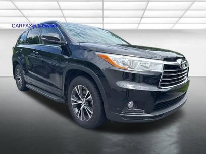 Used 2016 Toyota Highlander XLE