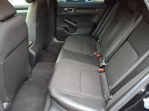 Certified 2025 Honda Civic Sport image 9