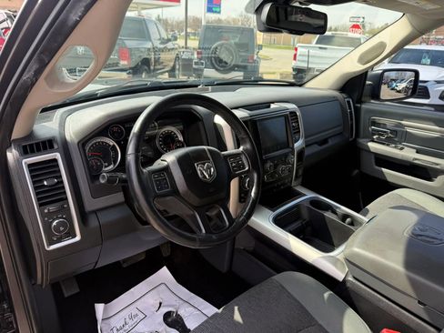Used 2015 RAM 1500 Big Horn AWD/4WD image 19