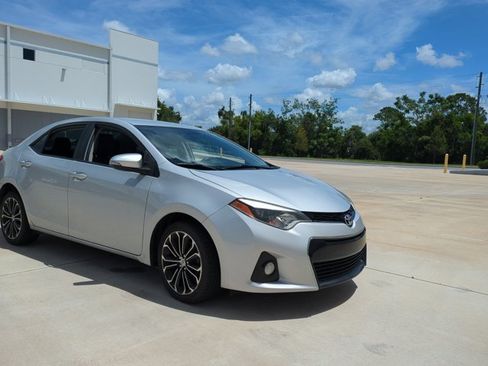 Used 2014 Toyota Corolla S FWD image 3