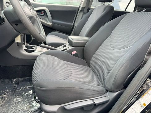 Used 2007 Toyota RAV4 Sport AWD/4WD image 4