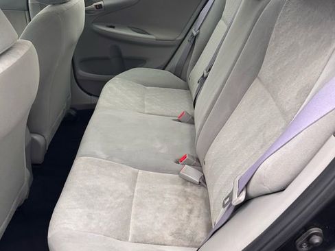 Used 2009 Toyota Corolla LE image 9