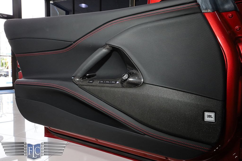 Used 2021 Ferrari 812 GTS RWD image 19
