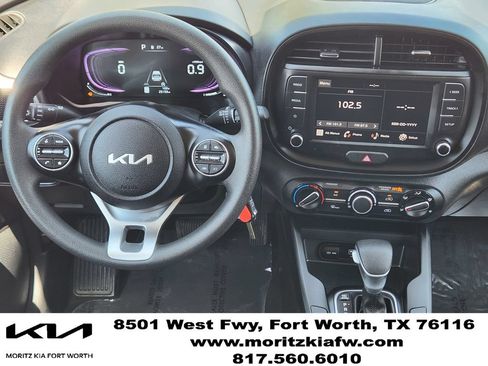 Certified 2025 Kia Soul LX w/ LX Technology Package FWD image 25
