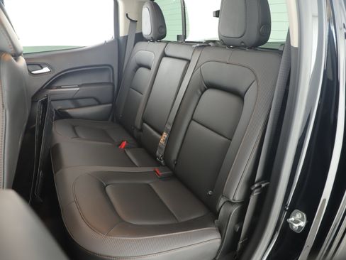 Used 2022 GMC Canyon AT4 w/ Trailering Package image 23