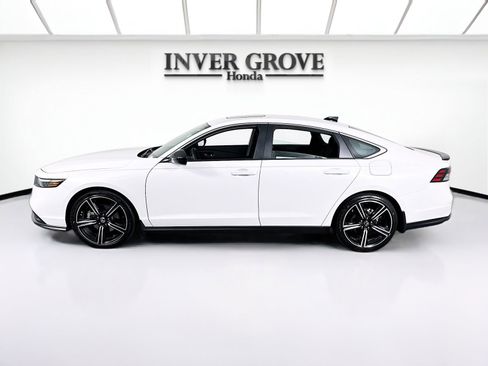 Certified 2025 Honda Accord Sport image 8