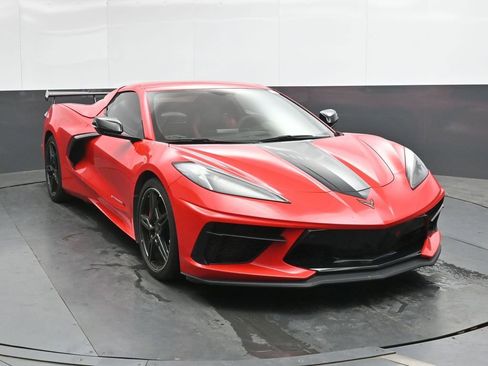 Used 2022 Chevrolet Corvette Stingray Premium Conv w/ Z51 Performance Package RWD image 6