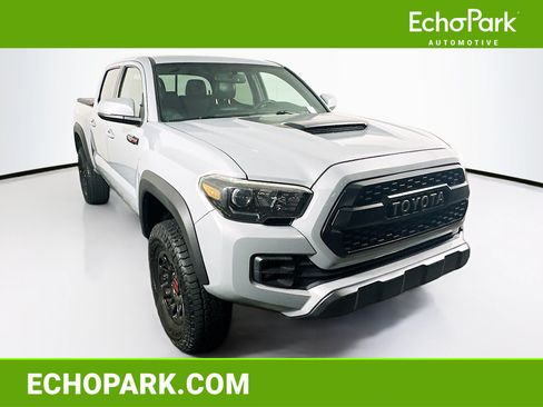 Used 2017 Toyota Tacoma TRD Pro AWD/4WD image 1