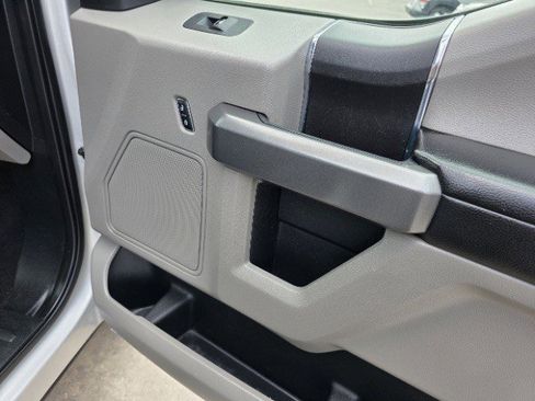 Used 2019 Ford F150 XLT image 19