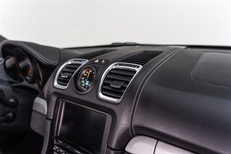 Used 2016 Porsche Cayman GT4 RWD image 69