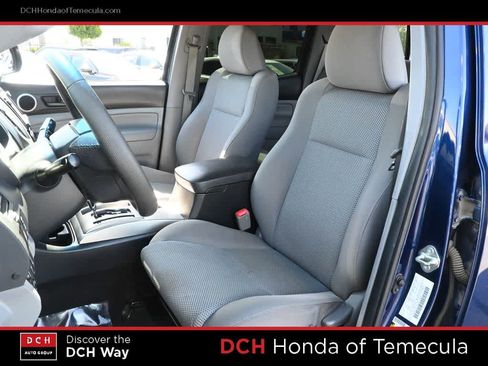 Used 2014 Toyota Tacoma 4x4 Double Cab w/ TRD Off-Road Package image 18